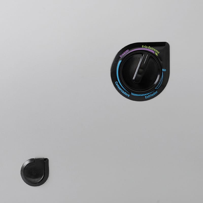 INELRO FREEZER INVERTER TAPA CIEGA FIH 270 P++INVERTER 900X925X720 PLATEADO
