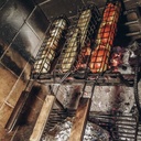 GRILLERO ZINCADO CON MANGO DE MADERA